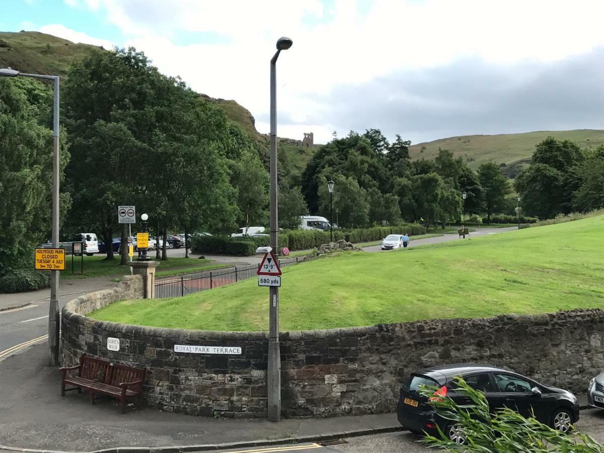 Beautiful Holyrood Park Apartment Edinburgh Exteriér fotografie